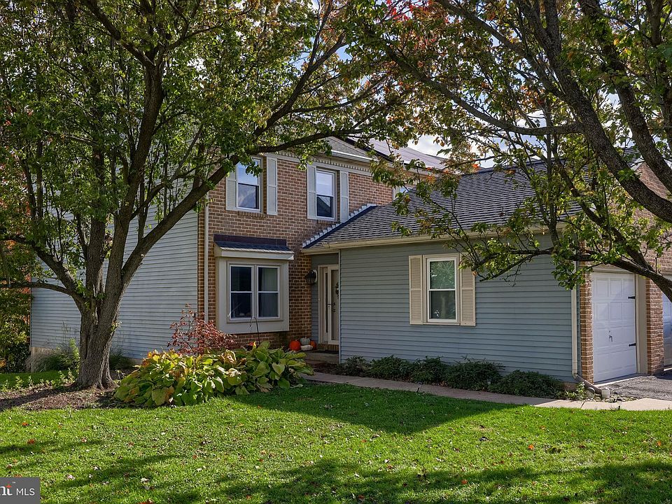 1st image of 6568 Hollow Dr