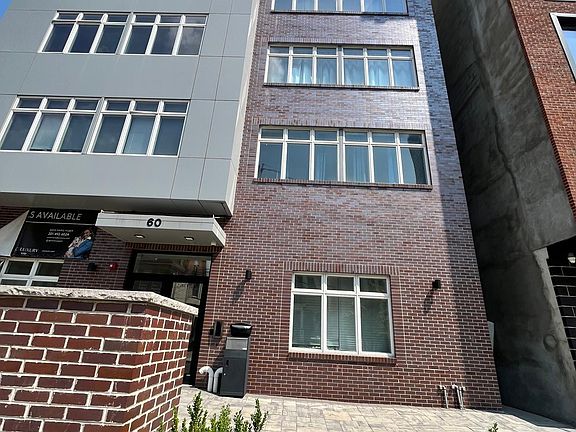 2nd image of 60 Cottage St APT 5B