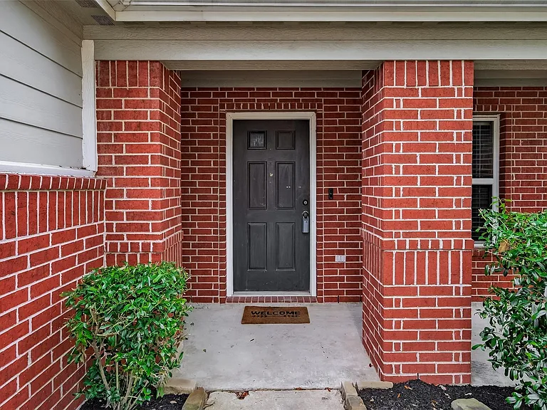 18302 Walden Gate Ln — Photo 5