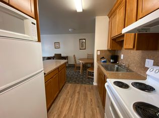4731 12th Ave NE #202, Seattle, WA 98105