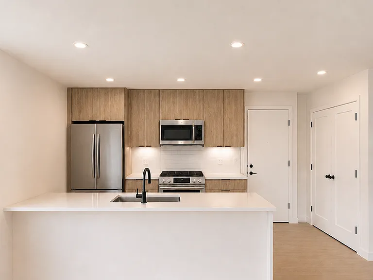 New Construction Apartments in Graduate Hospital | 1731 Washington — Photo 8