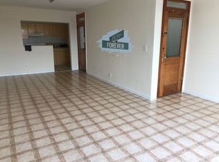 2804 47th St APT 2R, Astoria, NY 11103