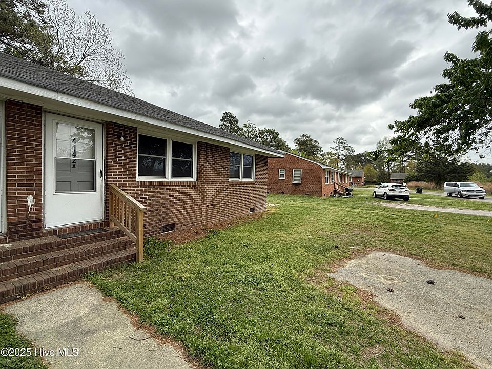 1st image of 4142 A Corbett Cir