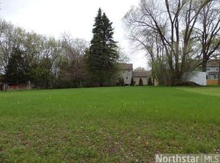 2010 W 106th St, Minneapolis, MN 55431
