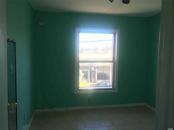 4th image of 410 Rockaway Ave APT 2