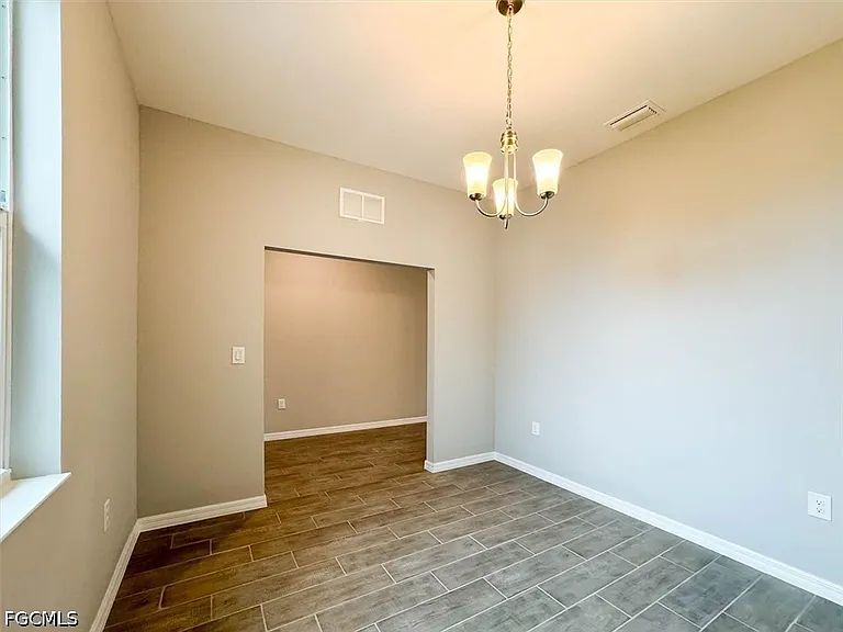 512 NW 25th Ave — Photo 8