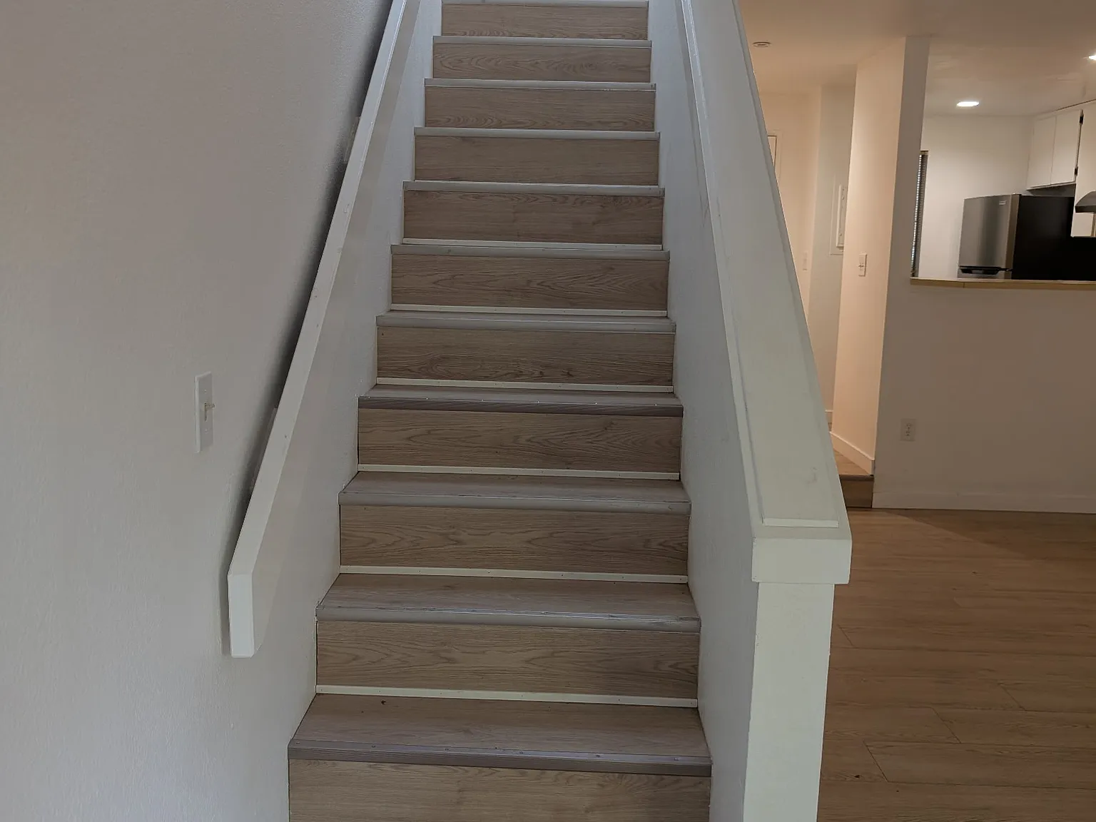 2 bed, 1.5 bath, 1100 sqft, $2,455 — Photo 4