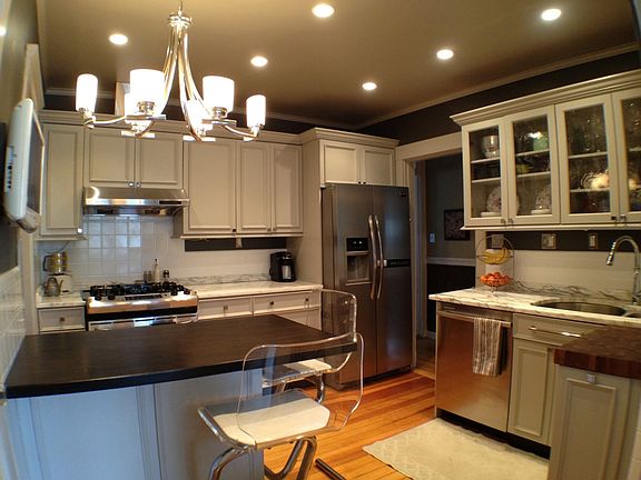 Remodeled kitchen by award winning kitchen designer