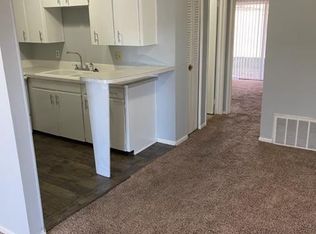 9 N Riley St APT 102, Kansas City, MO 64119