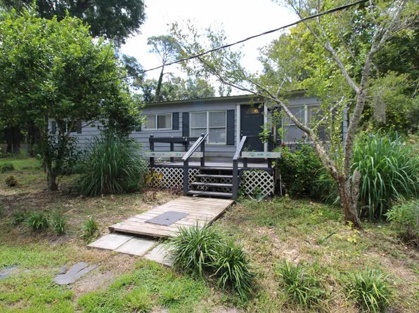 7 Dispennette Dr, Crawfordville, FL 32327