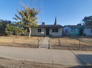2301 Flower St, Wasco, CA 93280