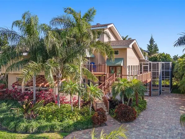 714 6th St W, Tierra Verde, FL 33715