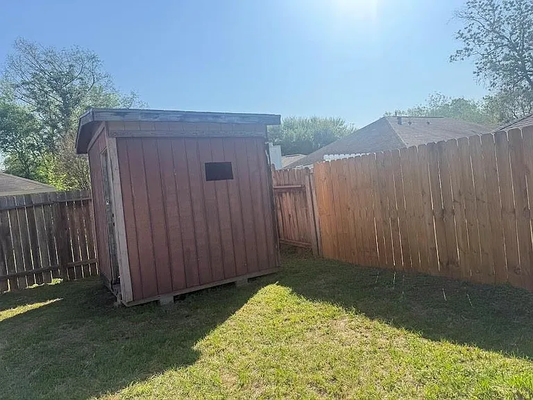 3114 Clear Wing St — Photo 19