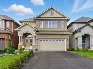 142 Irwin Ave, Hamilton, ON L9K 0G2