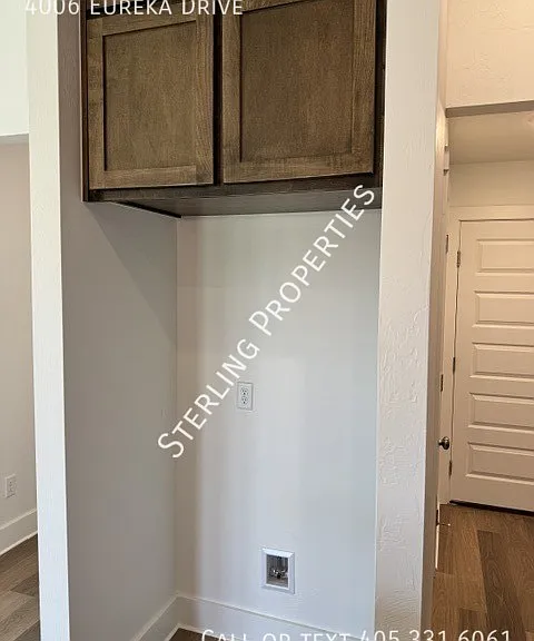 4006 Eureka Dr — Photo 14