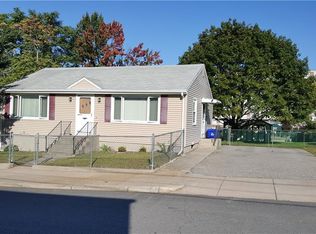 3 Valley St, Central Falls, RI 02863