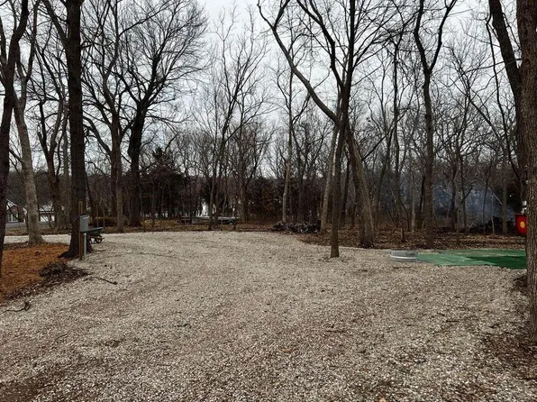 10-14 Eighteen Fascination Ln, Lacygne, KS 66040