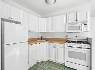 129 Boerum Pl APT 2B, Brooklyn, NY 11201