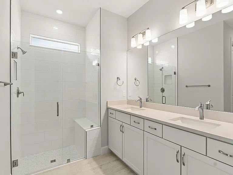 4501 Nautilus Cir — Photo 10