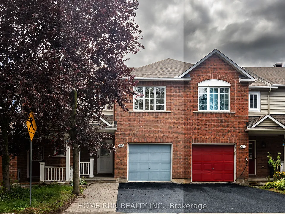 89 Gray Cres