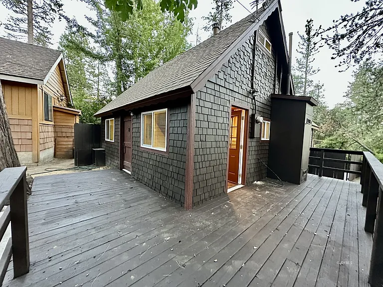 25165 Cedar St #A — Photo 22