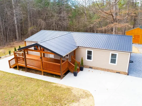 1380 Jacobs Ln, Morganton, NC 28655