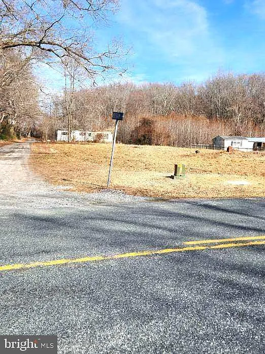 15589 Union Rd photo 1