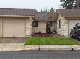 1113 NW Michelbook Ln, McMinnville, OR