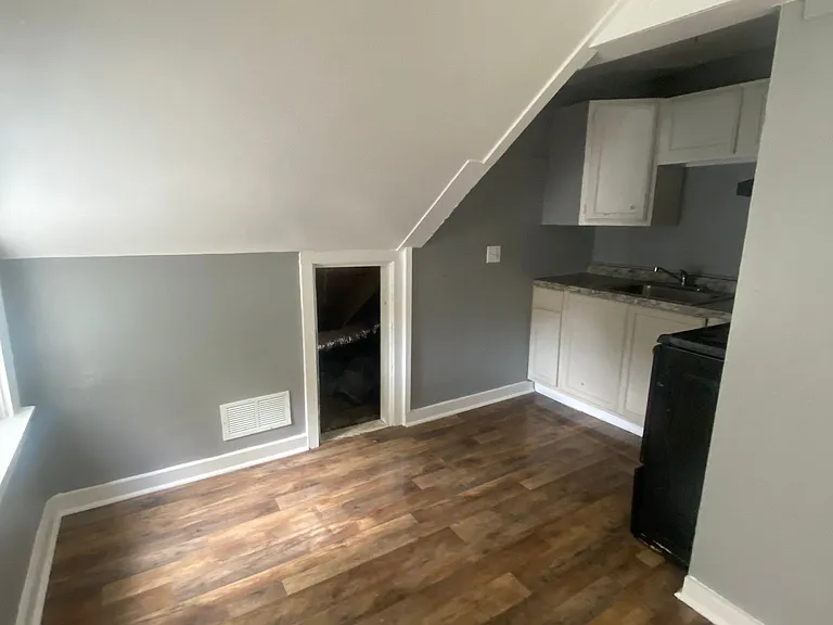 1768 S Trezevant St #2 — Photo 5