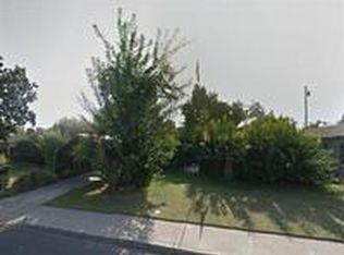 3902 E Weldon Ave, Fresno, CA 93703
