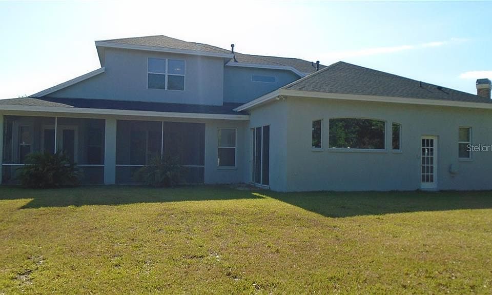 2nd image of 2702 Park Meadow Dr