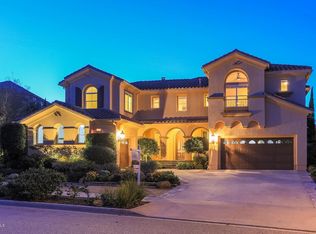 147 Via Ricardo, Thousand Oaks, CA 91320