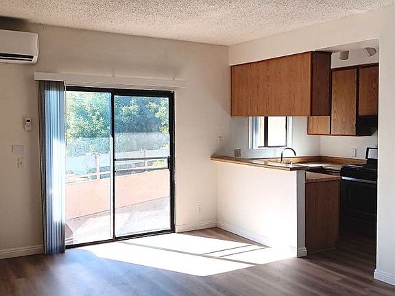 3rd image of 10965 Fruitland Dr APT 203