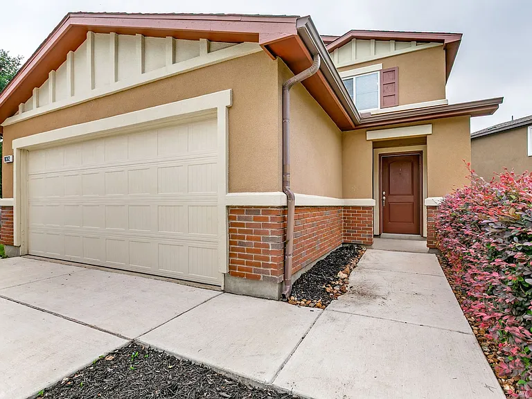 10302 Relic Oaks — Photo 3