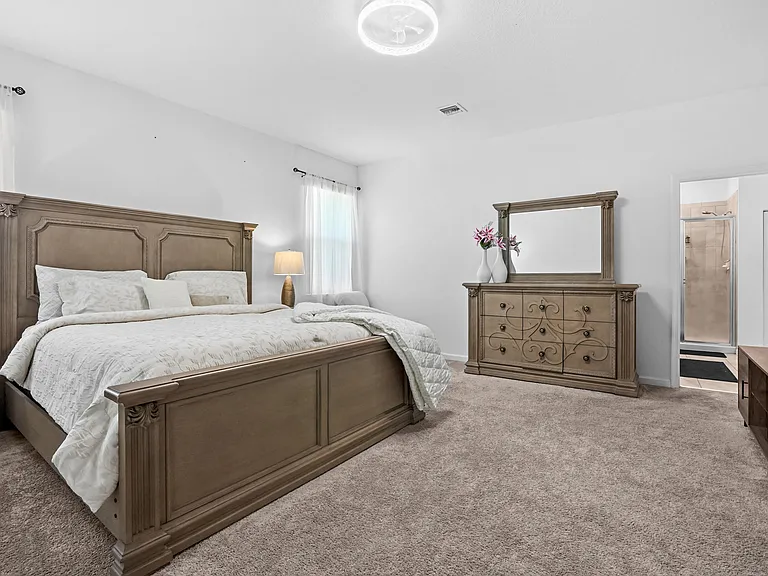 1826 Lake Cove Dr — Photo 15