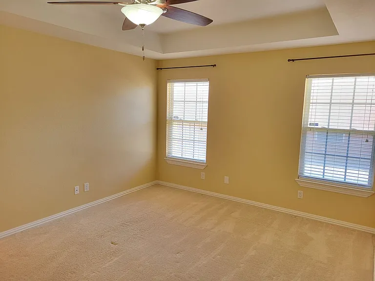 2301 Jadyn Ln — Photo 19