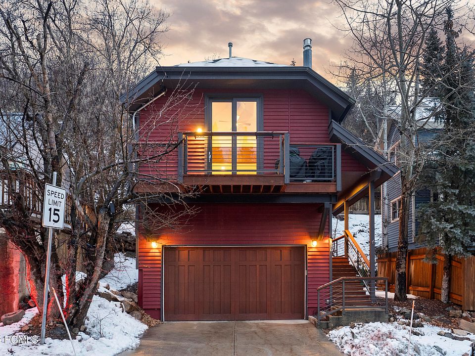 1st image of 136 Daly Ave