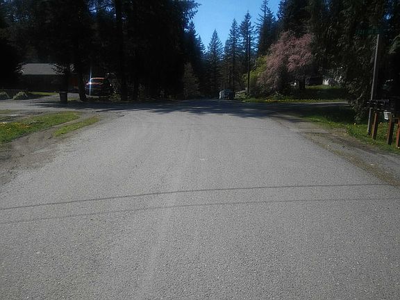 4th image of 12104 58th Pl SE