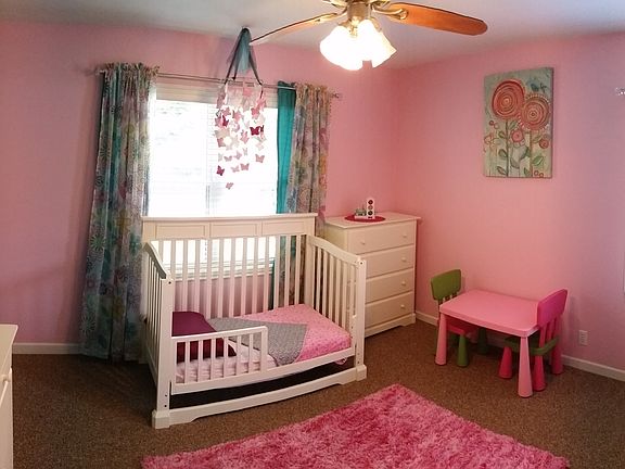 Second bedroom
