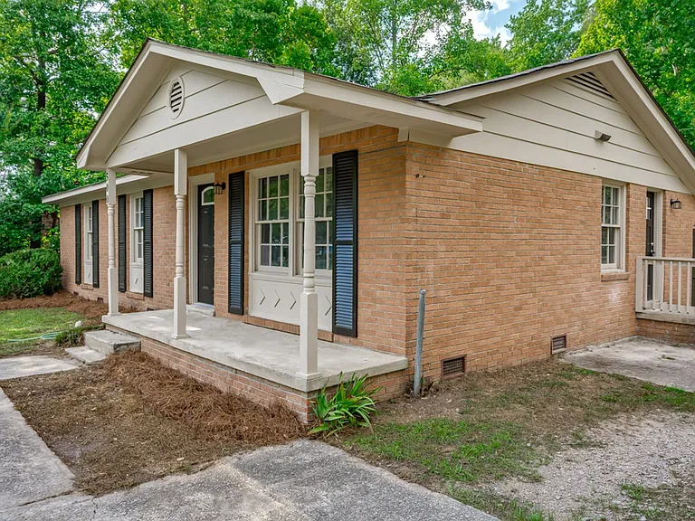 500 Todd Branch Dr — Photo 4
