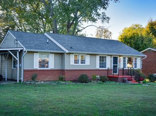 3203 Cross Valley Rd, Knoxville, TN 37917