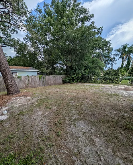 1705 E Kirby St #A — Photo 4