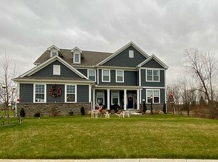 1011 Ravine View Dr, Galena, OH 43021