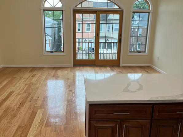 91 W 20th St #2, Bayonne, NJ 07002