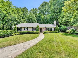 3001 Burnleigh Rd SW, Roanoke, VA 24014