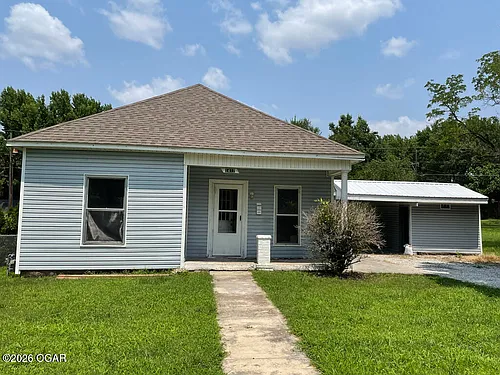 1417 Crow St Photo 1