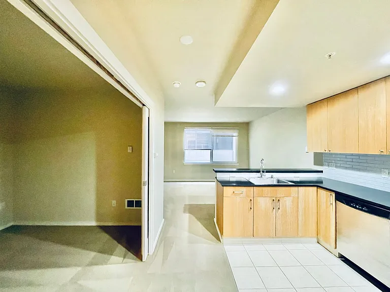 76 Cedar St #707 — Photo 12