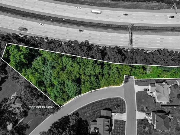 2798 County Clare Rd, Greensboro, NC 27407