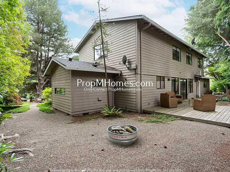 1448 Greentree Cir — Photo 30