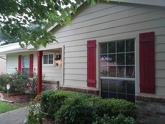 4th image of 2714 Eastbrook Dr